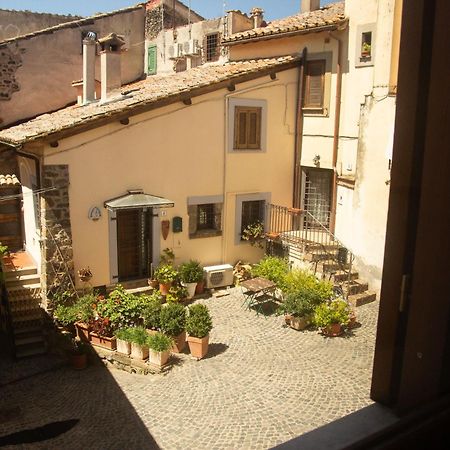 트레비나노로마노 Finestra Sul Borgo 아파트 외부 사진